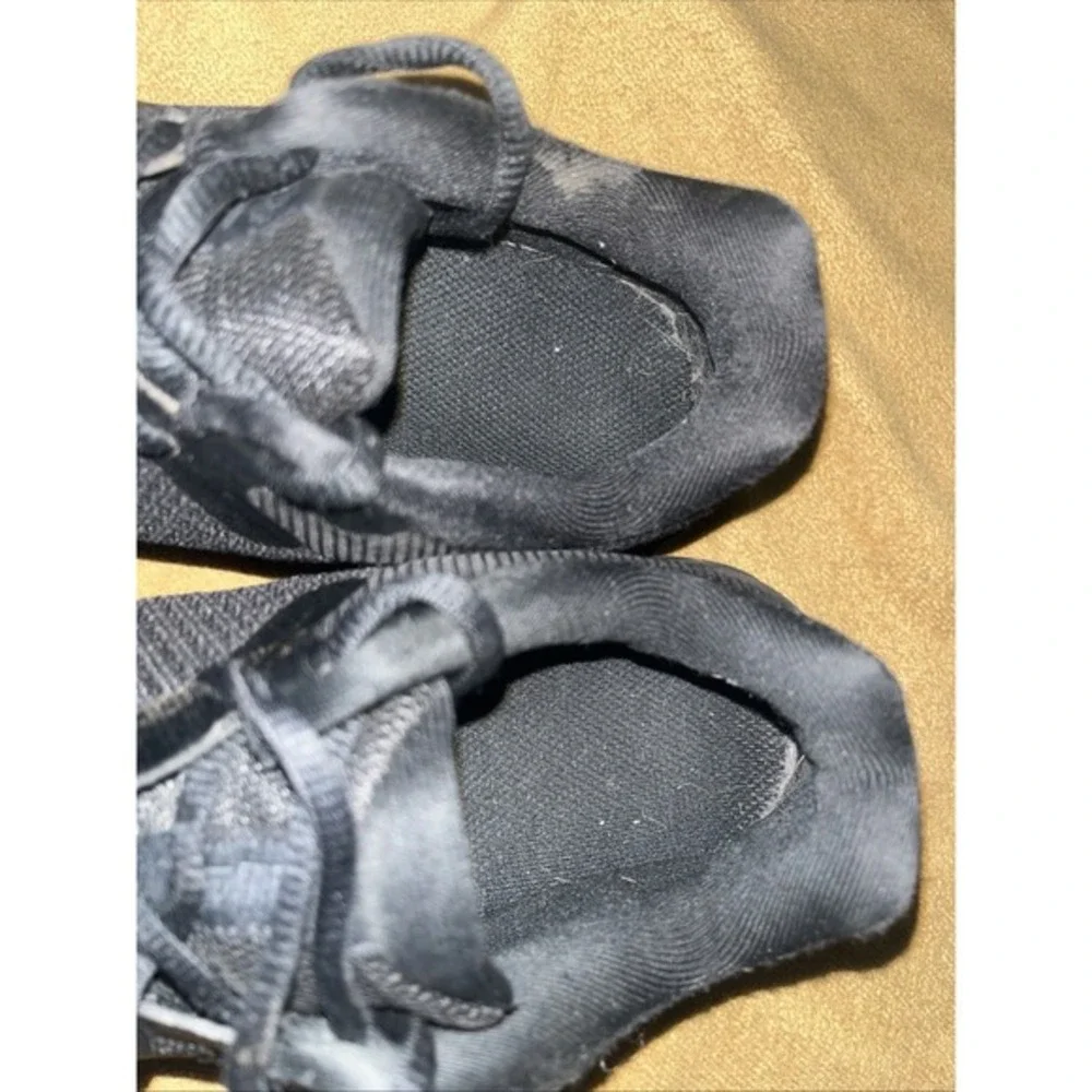 Women's Size 7 Nike Revolution 6‎ NN (GS) Shoes Black Dark Smoke DD1096-001 Gym